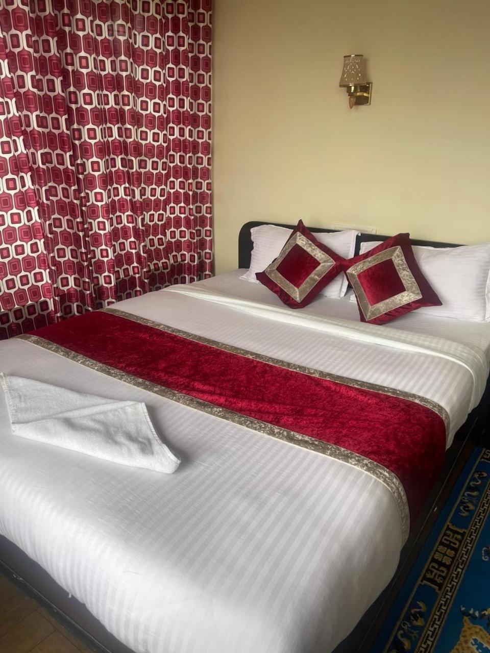 Hotel The Holy Birth Rummindei ภายนอก รูปภาพ