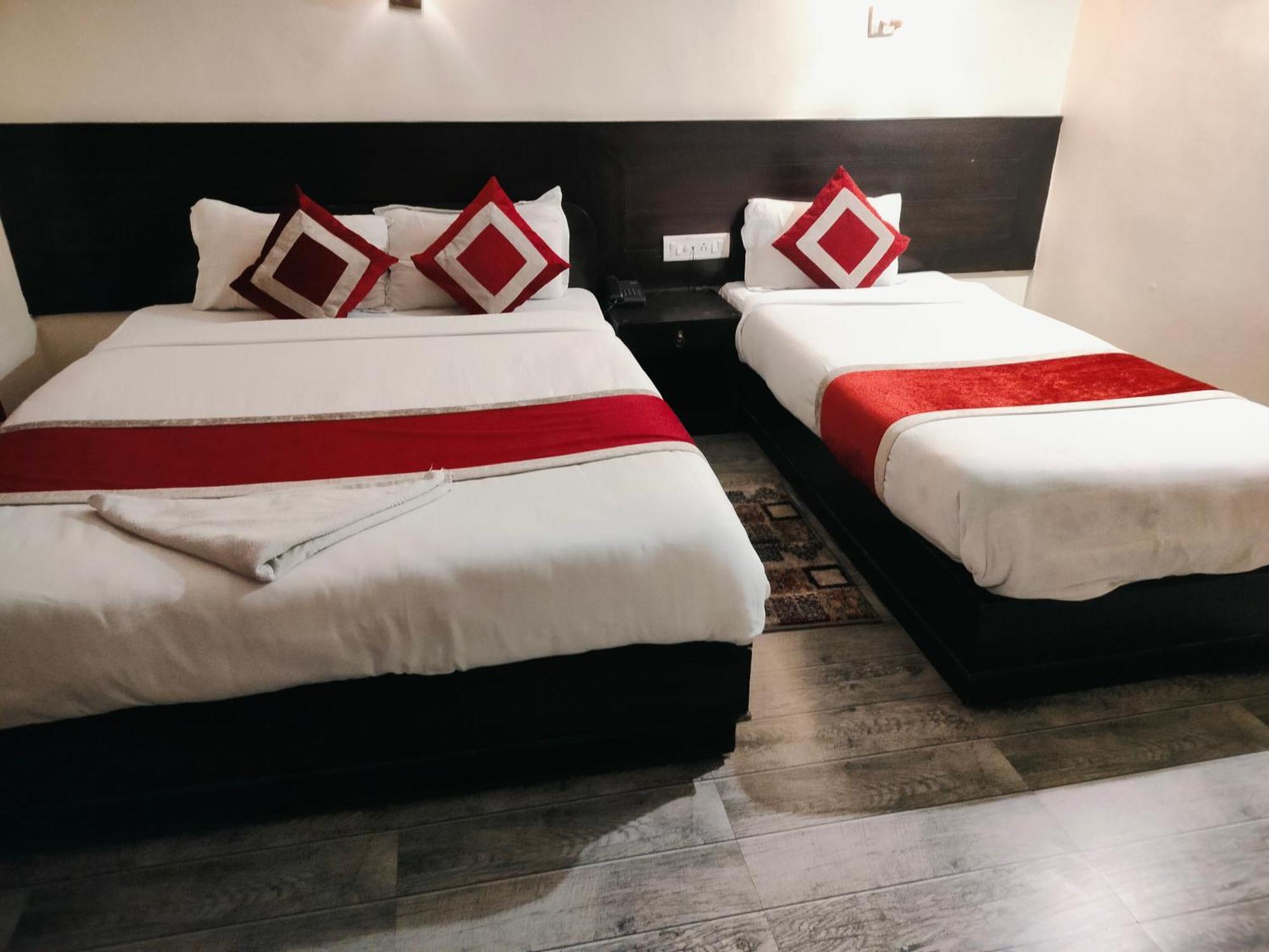 Hotel The Holy Birth Rummindei ภายนอก รูปภาพ