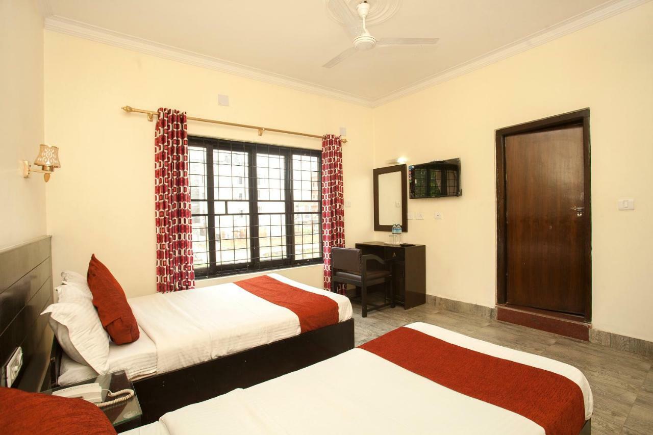 Hotel The Holy Birth Rummindei ภายนอก รูปภาพ