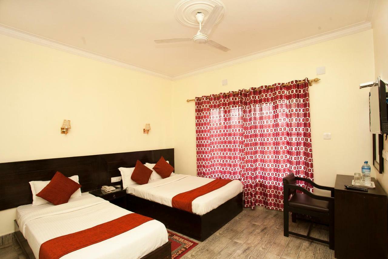 Hotel The Holy Birth Rummindei ภายนอก รูปภาพ